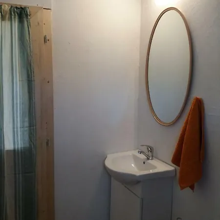 Hueueru Puhkemajad *